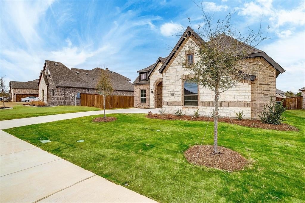 822 Summer Grove, Midlothian, TX 76065, 4 Habitaciones Habitaciones , ,3 BañosBaños,Residential,En Venta,822 Summer Grove,20037992