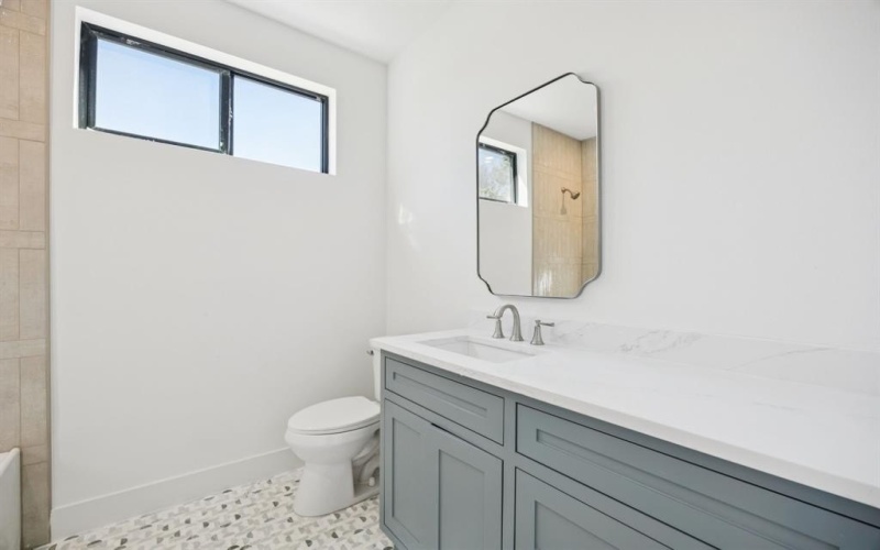 2543 Highwood Drive, Dallas, TX 75228, 3 Bedrooms Bedrooms, ,2 BathroomsBathrooms,Residential,For Sale,2543 Highwood Drive,0,21142696