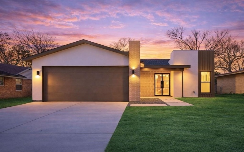 2543 Highwood Drive, Dallas, TX 75228, 3 Bedrooms Bedrooms, ,2 BathroomsBathrooms,Residential,For Sale,2543 Highwood Drive,0,21142696