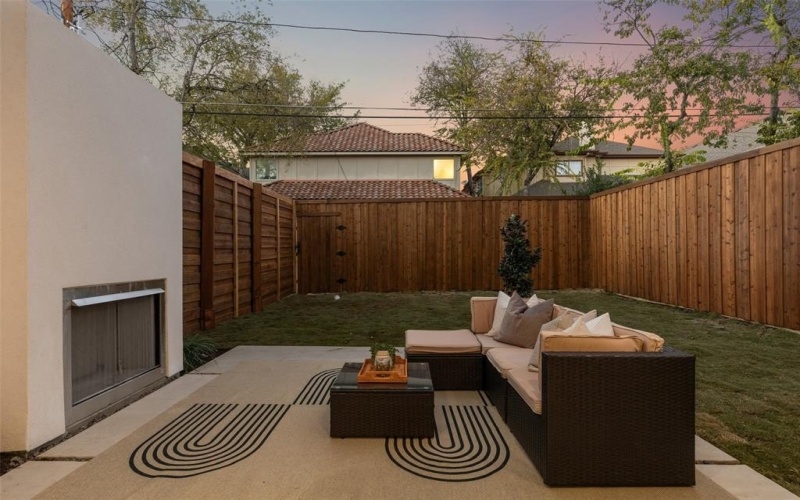 5635 Matalee Avenue, Dallas, TX 75206, 3 Habitaciones Habitaciones , ,2 BañosBaños,Residential,En Venta,5635 Matalee Avenue,0,21144843