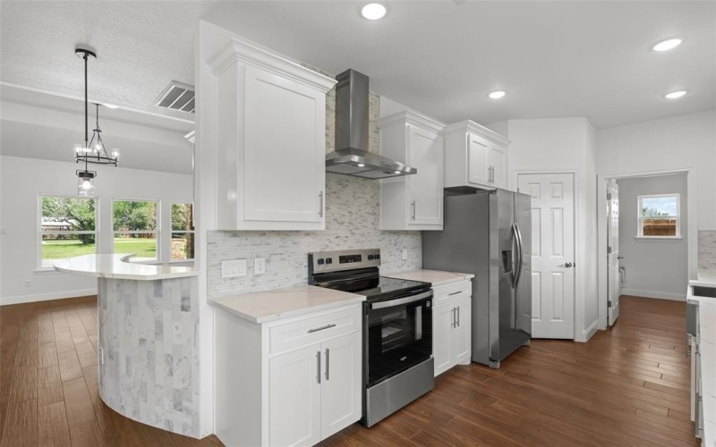 801 Comanche Cove Drive, Granbury, TX 76048, 3 Habitaciones Habitaciones , ,2 BañosBaños,Residential,En Venta,801 Comanche Cove Drive,0,21146133