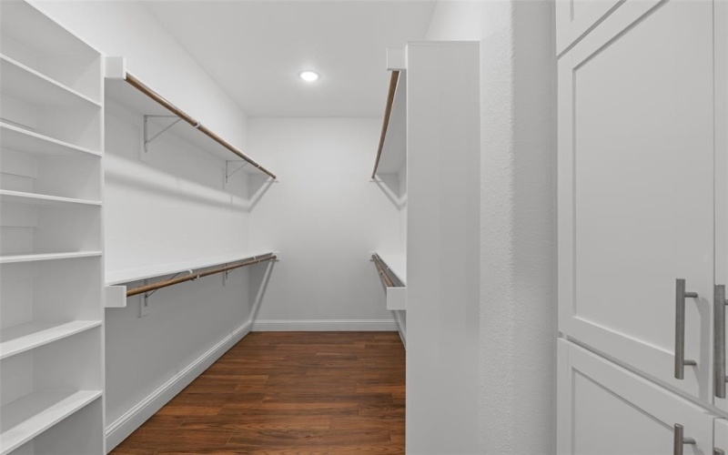 801 Comanche Cove Drive, Granbury, TX 76048, 3 Habitaciones Habitaciones , ,2 BañosBaños,Residential,En Venta,801 Comanche Cove Drive,0,21146133