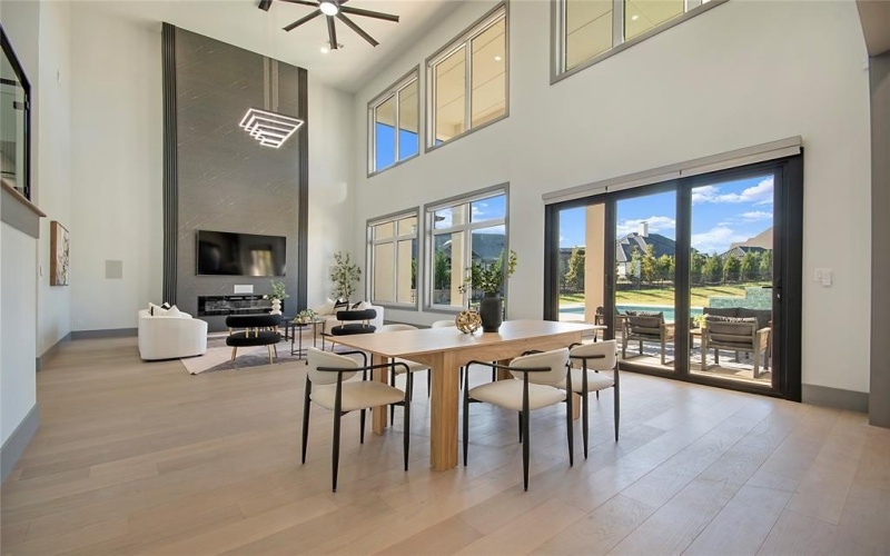 421 Sunrise Ridge Drive, Heath, TX 75032, 4 Habitaciones Habitaciones , ,5 BañosBaños,Residential,En Venta,421 Sunrise Ridge Drive,0,21146781