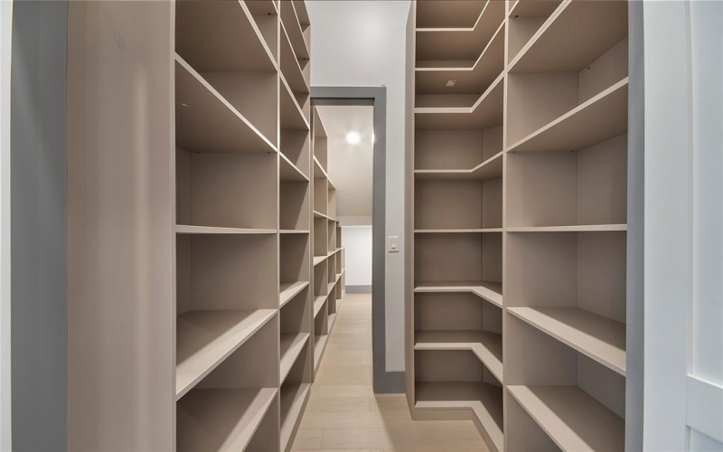 421 Sunrise Ridge Drive, Heath, TX 75032, 4 Habitaciones Habitaciones , ,5 BañosBaños,Residential,En Venta,421 Sunrise Ridge Drive,0,21146781