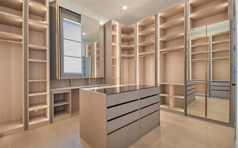 421 Sunrise Ridge Drive, Heath, TX 75032, 4 Habitaciones Habitaciones , ,5 BañosBaños,Residential,En Venta,421 Sunrise Ridge Drive,0,21146781