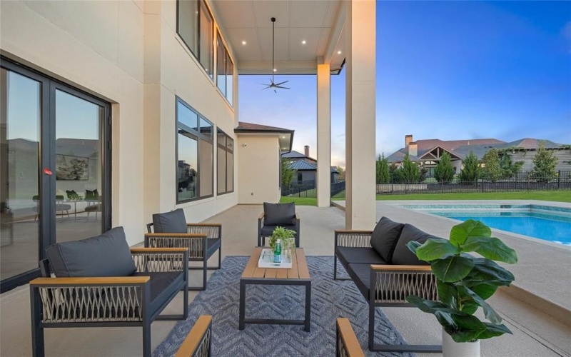 421 Sunrise Ridge Drive, Heath, TX 75032, 4 Habitaciones Habitaciones , ,5 BañosBaños,Residential,En Venta,421 Sunrise Ridge Drive,0,21146781