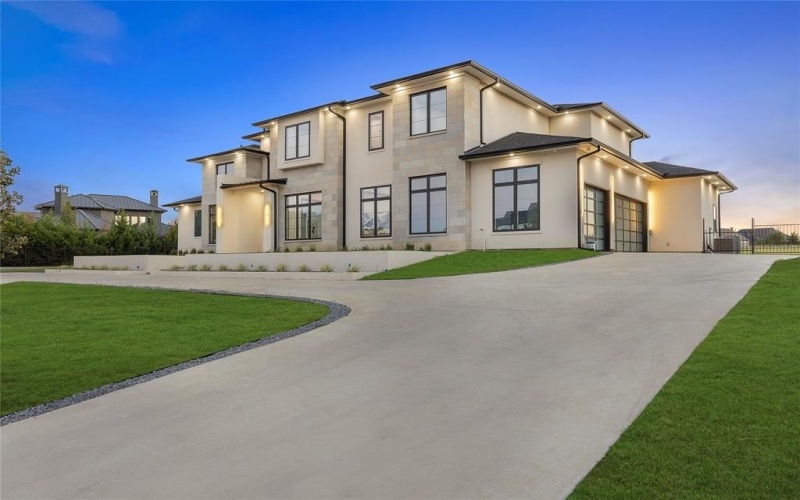 421 Sunrise Ridge Drive, Heath, TX 75032, 4 Habitaciones Habitaciones , ,5 BañosBaños,Residential,En Venta,421 Sunrise Ridge Drive,0,21146781