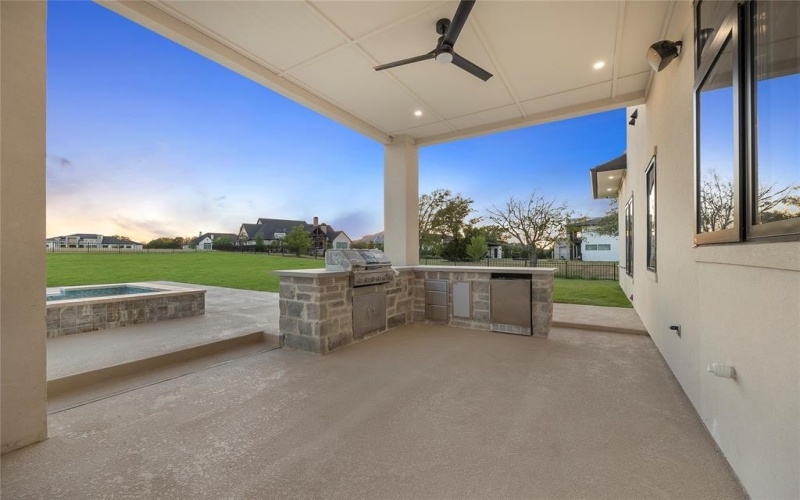 421 Sunrise Ridge Drive, Heath, TX 75032, 4 Habitaciones Habitaciones , ,5 BañosBaños,Residential,En Venta,421 Sunrise Ridge Drive,0,21146781