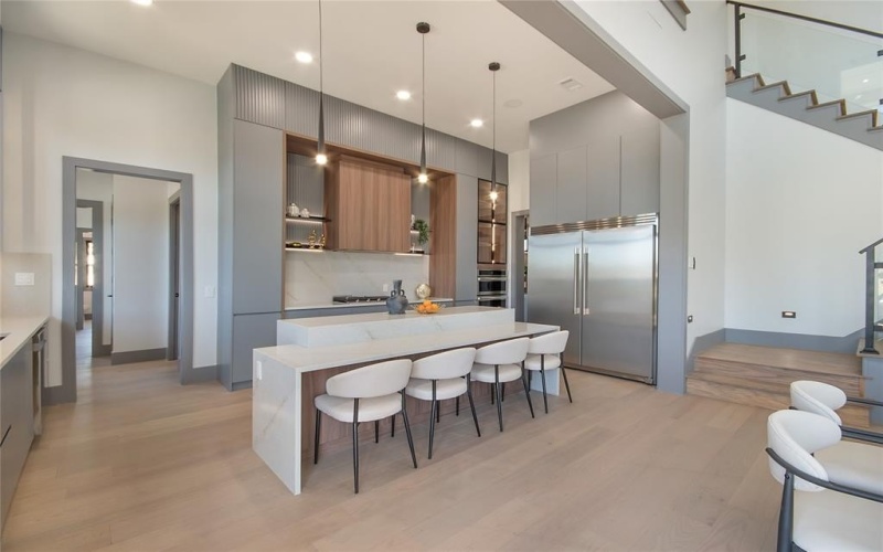 421 Sunrise Ridge Drive, Heath, TX 75032, 4 Habitaciones Habitaciones , ,5 BañosBaños,Residential,En Venta,421 Sunrise Ridge Drive,0,21146781