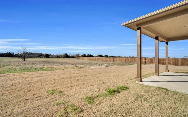 303 Crystal Lake Lane, Red Oak, TX 75154, 4 Habitaciones Habitaciones , ,3 BañosBaños,Residential,En Venta,303 Crystal Lake Lane,0,21147132