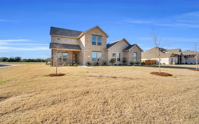 303 Crystal Lake Lane, Red Oak, TX 75154, 4 Habitaciones Habitaciones , ,3 BañosBaños,Residential,En Venta,303 Crystal Lake Lane,0,21147132