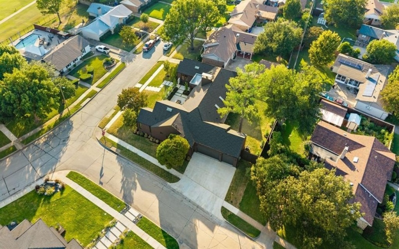 3373 Dorado Beach Drive, Farmers Branch, TX 75234, 4 Habitaciones Habitaciones , ,5 BañosBaños,Residential,En Venta,3373 Dorado Beach Drive,0,21147509