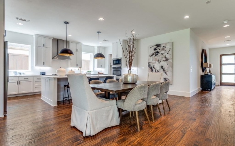 400 Cristler Avenue, Dallas, TX 75223, 4 Habitaciones Habitaciones , ,3 BañosBaños,Residential,En Venta,400 Cristler Avenue,0,21147634