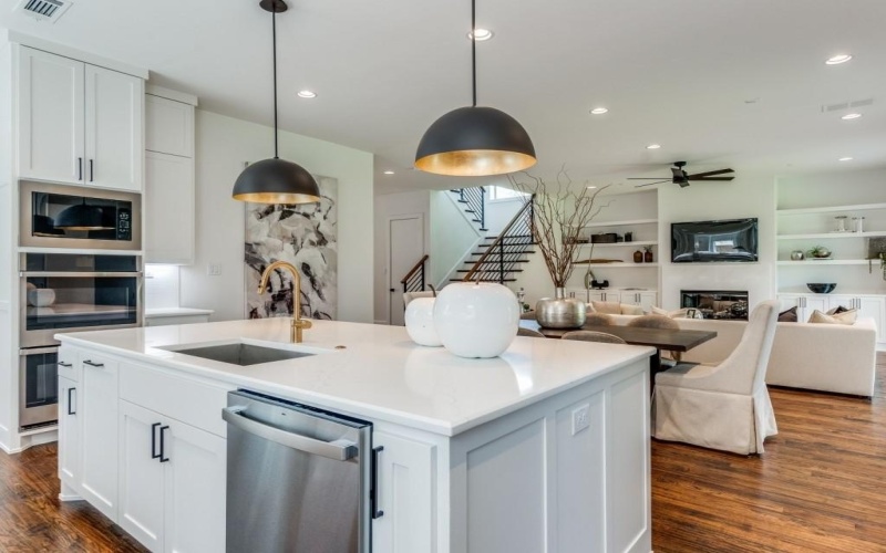 400 Cristler Avenue, Dallas, TX 75223, 4 Habitaciones Habitaciones , ,3 BañosBaños,Residential,En Venta,400 Cristler Avenue,0,21147634