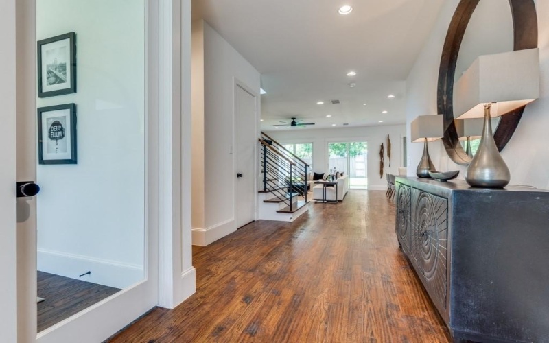 400 Cristler Avenue, Dallas, TX 75223, 4 Habitaciones Habitaciones , ,3 BañosBaños,Residential,En Venta,400 Cristler Avenue,0,21147634