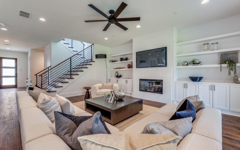 400 Cristler Avenue, Dallas, TX 75223, 4 Habitaciones Habitaciones , ,3 BañosBaños,Residential,En Venta,400 Cristler Avenue,0,21147634