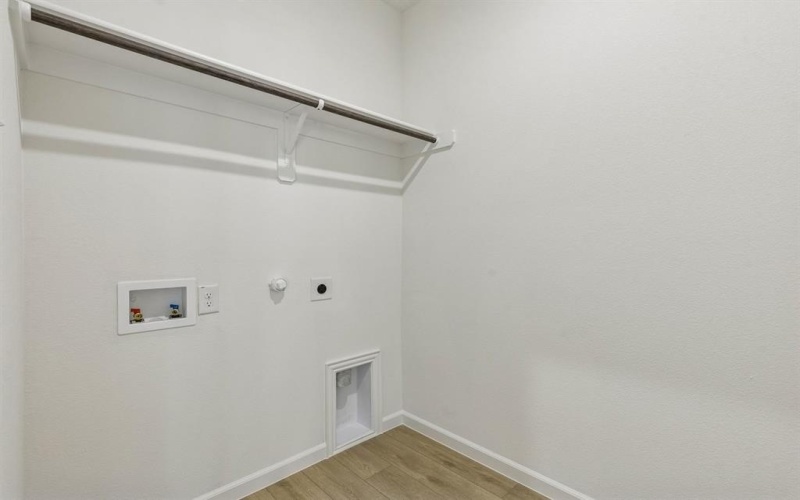 3887 Rose Hill Court, Denison, TX 75020, 4 Bedrooms Bedrooms, ,2 BathroomsBathrooms,Residential,For Sale,3887 Rose Hill Court,0,21147770