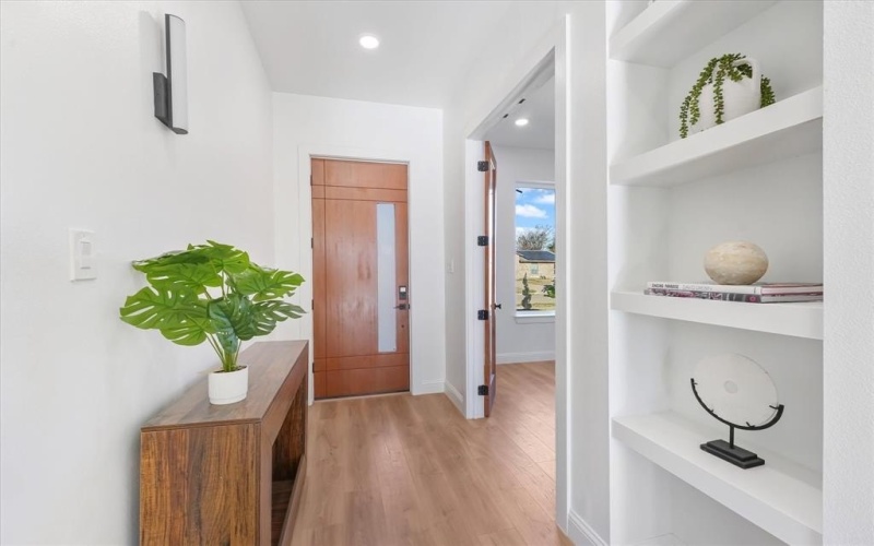 5204 Gibson Drive, The Colony, TX 75056, 4 Habitaciones Habitaciones , ,5 BañosBaños,Residential,En Venta,5204 Gibson Drive,0,21147876