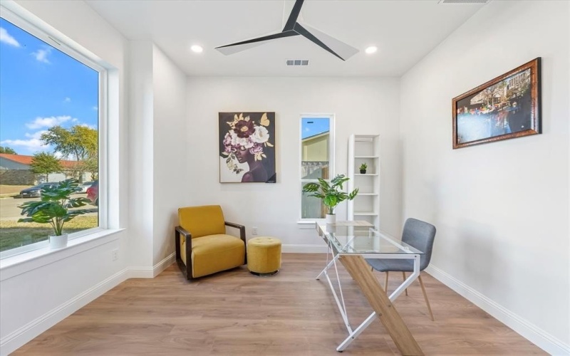 5204 Gibson Drive, The Colony, TX 75056, 4 Habitaciones Habitaciones , ,5 BañosBaños,Residential,En Venta,5204 Gibson Drive,0,21147876