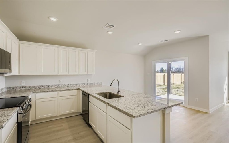 3004 Blue Pine Place, Dallas, TX 75253, 4 Habitaciones Habitaciones , ,2 BañosBaños,Residential,En Venta,3004 Blue Pine Place,0,21147898