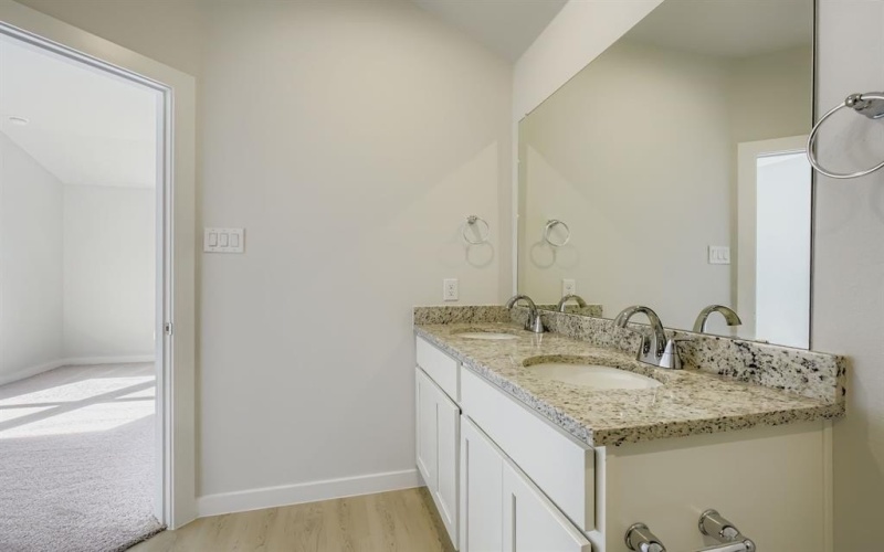 3016 Blue Pine Place, Dallas, TX 75253, 4 Habitaciones Habitaciones , ,2 BañosBaños,Residential,En Venta,3016 Blue Pine Place,0,21147900