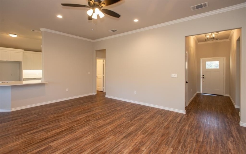 110 Saint Francis Lane, Mabank, TX 75156, 4 Habitaciones Habitaciones , ,2 BañosBaños,Residential,En Venta,110 Saint Francis Lane,0,21147922