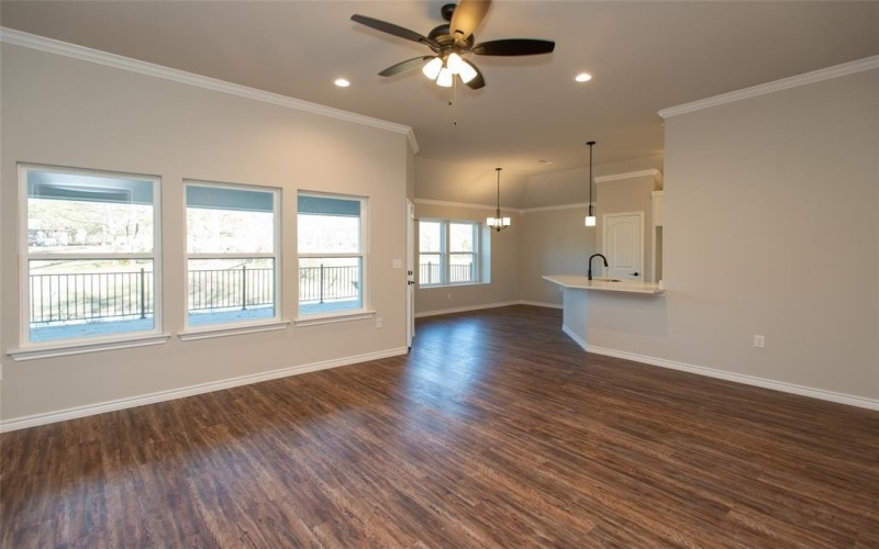 110 Saint Francis Lane, Mabank, TX 75156, 4 Habitaciones Habitaciones , ,2 BañosBaños,Residential,En Venta,110 Saint Francis Lane,0,21147922