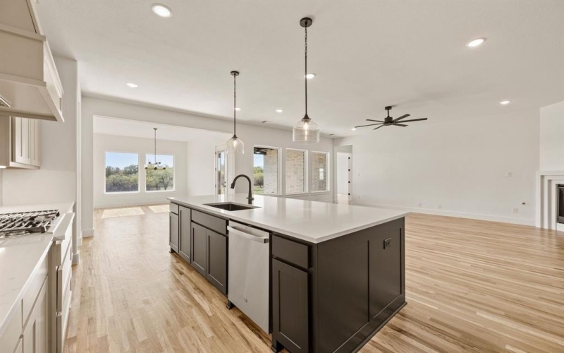 5029 Round Rock Drive, Aledo, TX 76008, 4 Habitaciones Habitaciones , ,3 BañosBaños,Residential,En Venta,5029 Round Rock Drive,0,21148537