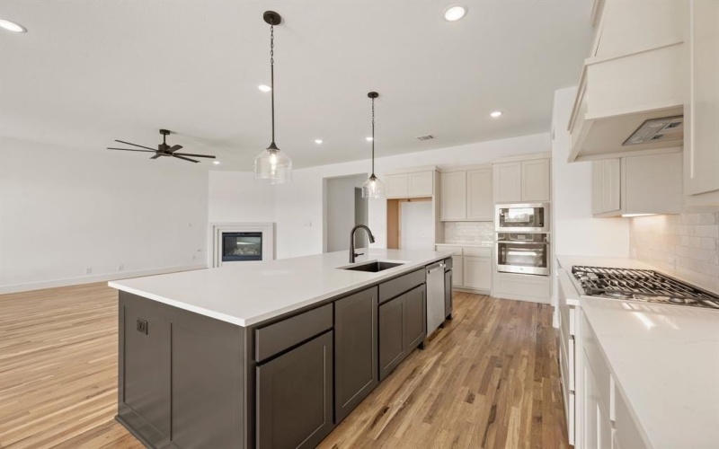 5029 Round Rock Drive, Aledo, TX 76008, 4 Habitaciones Habitaciones , ,3 BañosBaños,Residential,En Venta,5029 Round Rock Drive,0,21148537