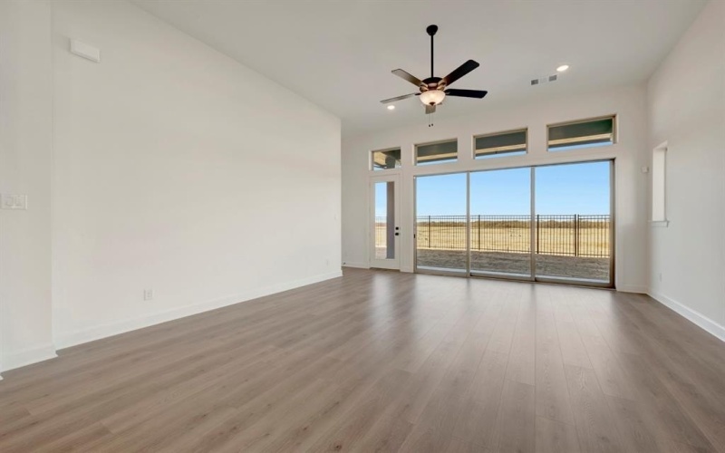 5048 Sandbrock Parkway, Aubrey, TX 76227, 4 Bedrooms Bedrooms, ,3 BathroomsBathrooms,Residential,For Sale,5048 Sandbrock Parkway,0,21148544