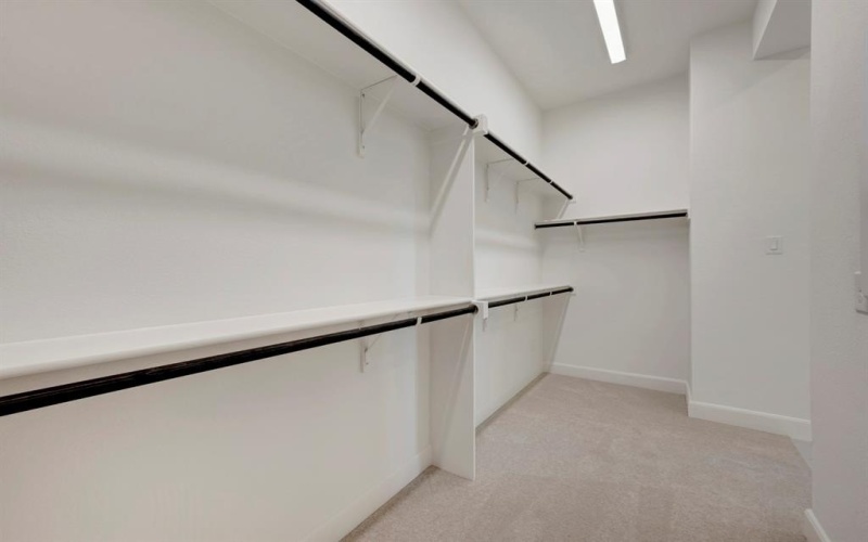 5048 Sandbrock Parkway, Aubrey, TX 76227, 4 Bedrooms Bedrooms, ,3 BathroomsBathrooms,Residential,For Sale,5048 Sandbrock Parkway,0,21148544