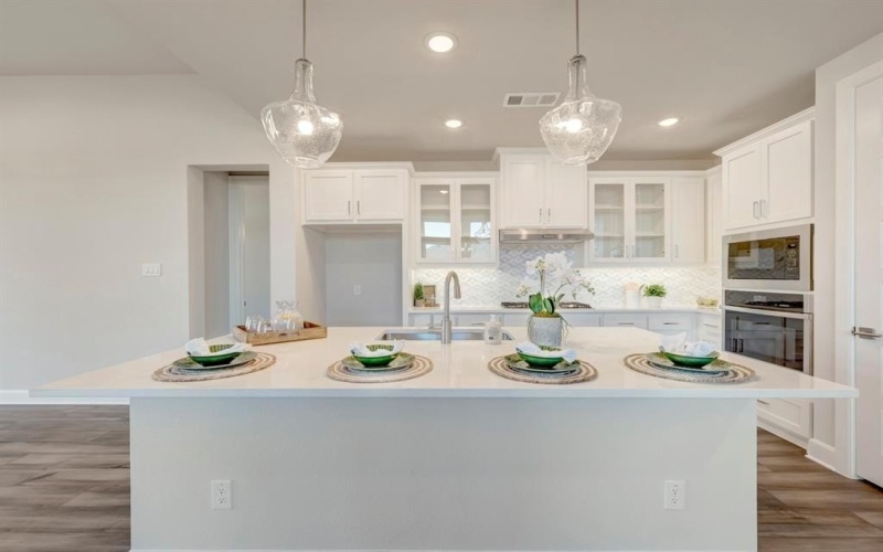 4416 Silver Spur Court, Aubrey, TX 76227, 4 Habitaciones Habitaciones , ,3 BañosBaños,Residential,En Venta,4416 Silver Spur Court,0,21148554