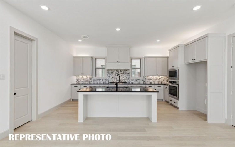 1113 Saltbrush Mews, Celina, TX 75009, 4 Habitaciones Habitaciones , ,3 BañosBaños,Residential,En Venta,1113 Saltbrush Mews,0,21148661