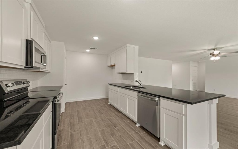 813 Haynie Drive, Runaway Bay, TX 76426, 3 Bedrooms Bedrooms, ,2 BathroomsBathrooms,Residential,For Sale,813 Haynie Drive,0,21148692