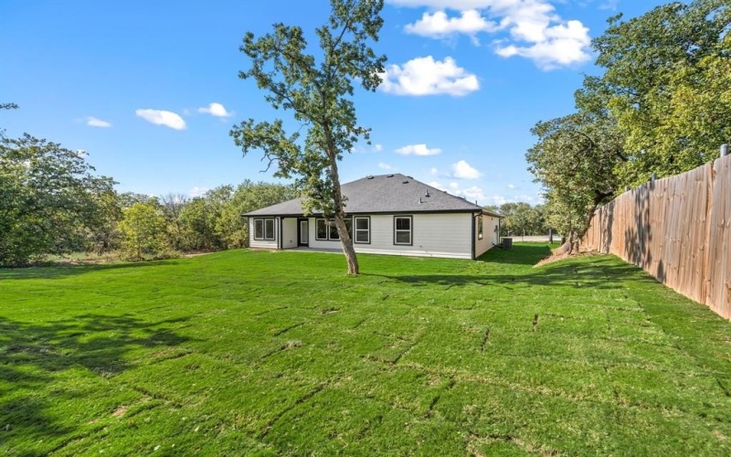 813 Haynie Drive, Runaway Bay, TX 76426, 3 Bedrooms Bedrooms, ,2 BathroomsBathrooms,Residential,For Sale,813 Haynie Drive,0,21148692