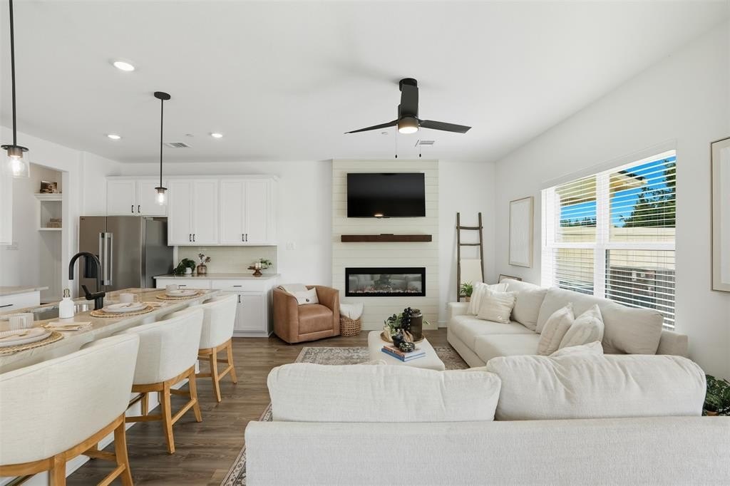 1610 Governors Boulevard, Heath, TX 75216, 3 Habitaciones Habitaciones , ,2 BañosBaños,Residential,En Venta,1610 Governors Boulevard,0,21148765