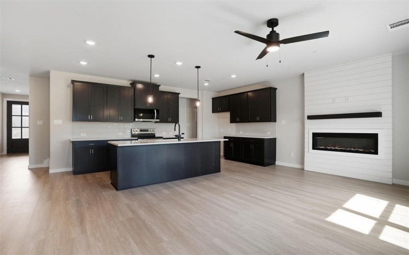 1614 Governors Boulevard, Heath, TX 75126, 3 Bedrooms Bedrooms, ,2 BathroomsBathrooms,Residential,For Sale,1614 Governors Boulevard,0,21148769