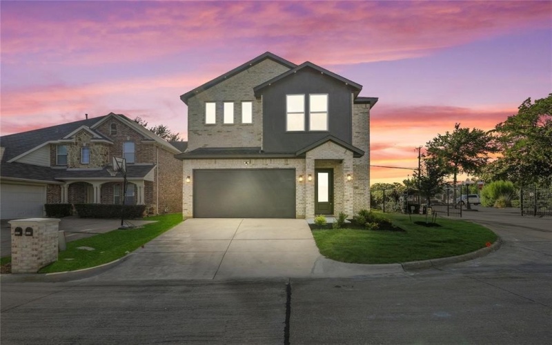 3200 Oak Bourne Drive, Arlington, TX 76016, 4 Bedrooms Bedrooms, ,3 BathroomsBathrooms,Residential,For Sale,3200 Oak Bourne Drive,0,21148898