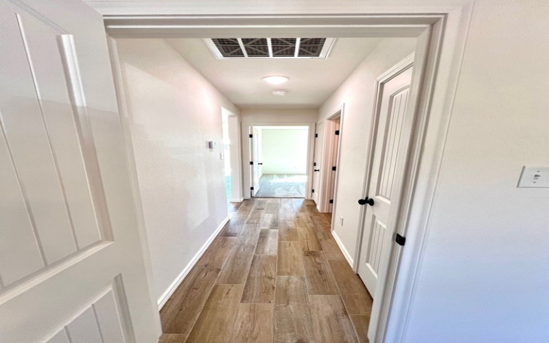 115 E 41st St, San Angelo, TX 76903, 3 Bedrooms Bedrooms, ,2 BathroomsBathrooms,Residential,For Sale,115 E 41st St,0,130260