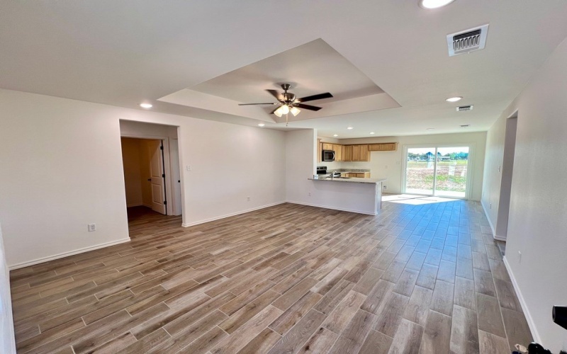 115 E 41st St, San Angelo, TX 76903, 3 Bedrooms Bedrooms, ,2 BathroomsBathrooms,Residential,For Sale,115 E 41st St,0,130260