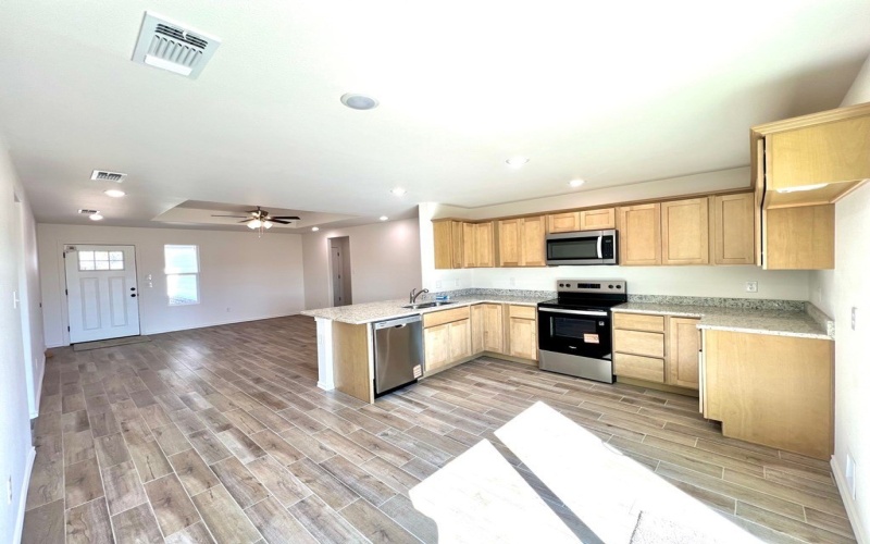 115 E 41st St, San Angelo, TX 76903, 3 Bedrooms Bedrooms, ,2 BathroomsBathrooms,Residential,For Sale,115 E 41st St,0,130260