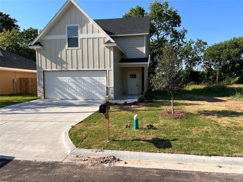 716 E 5th Street, Bonham, TX 75418, 4 Habitaciones Habitaciones , ,2 BañosBaños,Residential,En Venta,716 E 5th Street,0,21148120