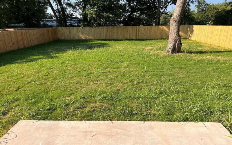 716 E 5th Street, Bonham, TX 75418, 4 Habitaciones Habitaciones , ,2 BañosBaños,Residential,En Venta,716 E 5th Street,0,21148120