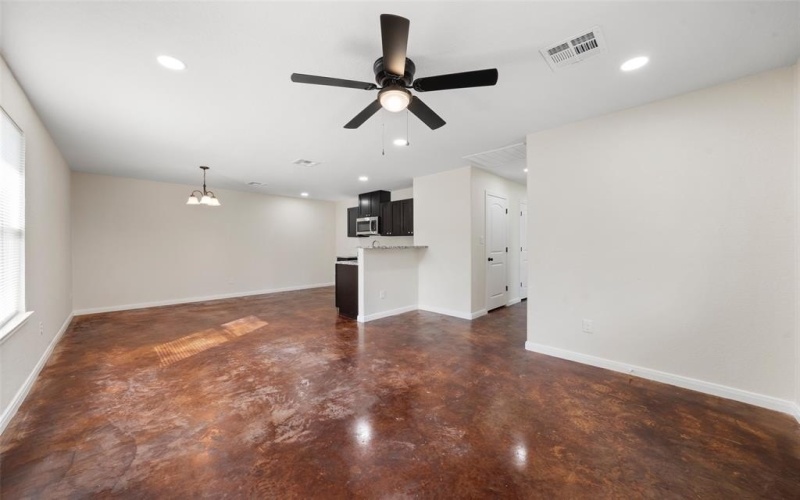 1126 N 11th Street, Waco, TX 76707, 6 Bedrooms Bedrooms, ,5 BathroomsBathrooms,Residential Multi Family,For Sale,1126 N 11th Street,0,21148148