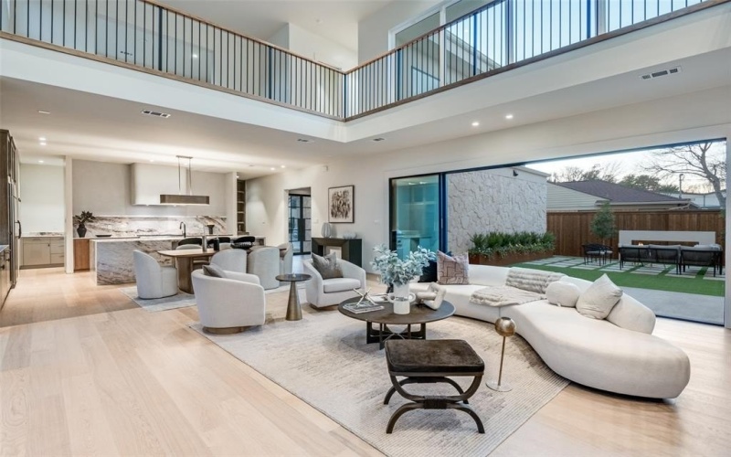 3761 Dunhaven Road, Dallas, TX 75220, 5 Habitaciones Habitaciones , ,6 BañosBaños,Residential,En Venta,3761 Dunhaven Road,0,21148156