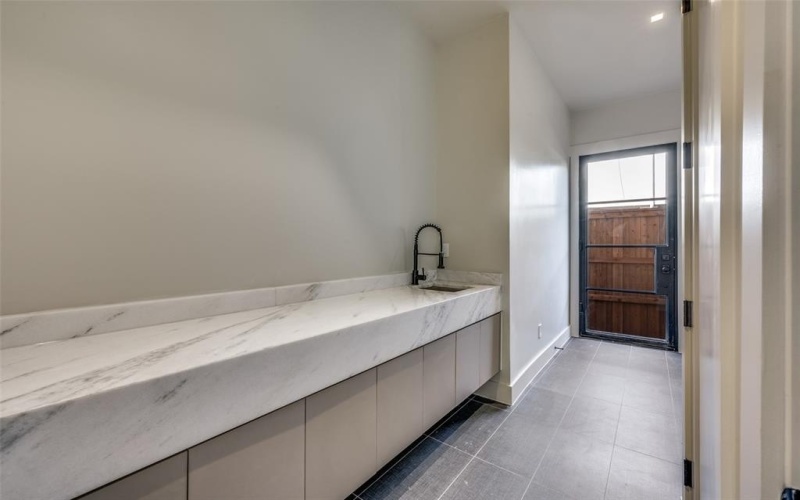 3761 Dunhaven Road, Dallas, TX 75220, 5 Habitaciones Habitaciones , ,6 BañosBaños,Residential,En Venta,3761 Dunhaven Road,0,21148156