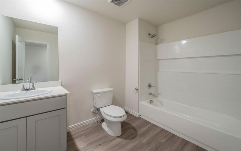 118 Goel Street, Greenville, TX 75402, 4 Habitaciones Habitaciones , ,2 BañosBaños,Residential,En Venta,118 Goel Street,0,21148194