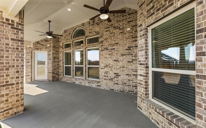 320 Cheyenne Mountain Drive, Ovilla, TX 75154, 4 Habitaciones Habitaciones , ,3 BañosBaños,Residential,En Venta,320 Cheyenne Mountain Drive,20087803