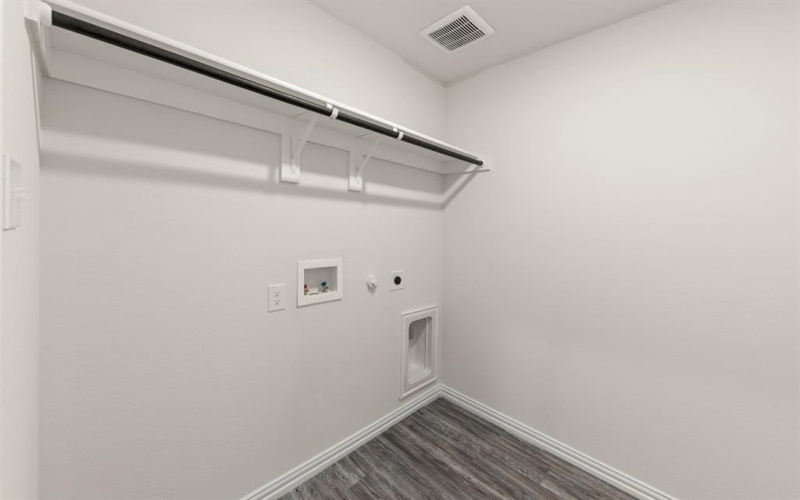 108 Kainos Street, Greenville, TX 75402, 4 Habitaciones Habitaciones , ,2 BañosBaños,Residential,En Venta,108 Kainos Street,0,21148198