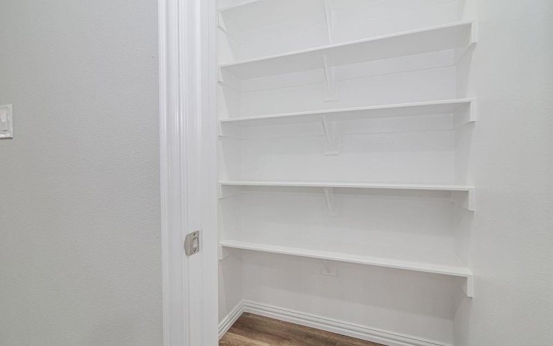 333 N Field Street, Burleson, TX 76028, 6 Bedrooms Bedrooms, ,5 BathroomsBathrooms,Residential Multi Family,For Sale,333 N Field Street,0,21148246